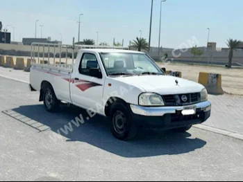 نيسان  بيك أب  2013  بيكب  عادي  4  85,200  دفع خلفي  أبيض  بنزين