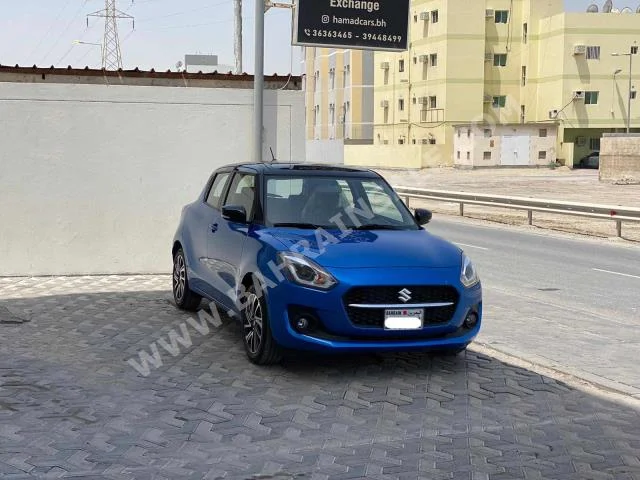 Suzuki  Swift  2024  Hatchback  Automatic  4  70  FWD  Blue  Gasoline