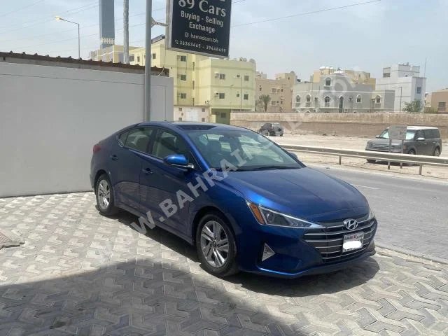 Hyundai  Elantra  2020  Sedan  Automatic  4  38,200  FWD  Blue  Gasoline