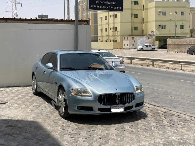 Maserati  Quattroporte  2010  Sedan  Automatic  8  72,200  FWD  Blue  Gasoline