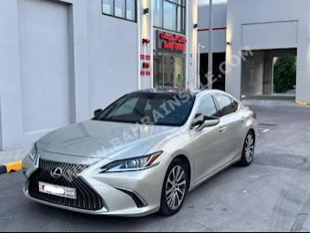 Lexus  ES  350  2019  Sedan  Automatic  6  46,350  RWD  Beige  Gasoline