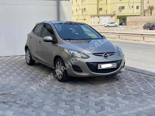 مازدا  مازدا 2  2014  هاتشباك  اتوماتك  4  96,750  دفع أمامي  ذهبي  بنزين