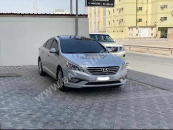 Hyundai  Sonata  2016  Sedan  Automatic  4  93,000  FWD  Silver  Gasoline