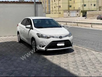 Toyota  Yaris  2015  Sedan  Automatic  4  162,100  FWD  White  Gasoline