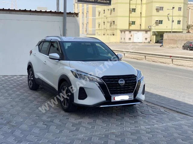 Nissan  kicks  2022  SUV  Automatic  4  26,050  FWD  White  Gasoline