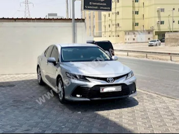 Toyota  Camry  GLE  2022  Sedan  Automatic  4  65,900  FWD  Silver  Gasoline
