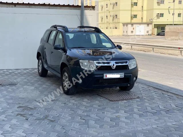 Renault  Duster  2015  SUV  Automatic  4  109,100  FWD  Black  Gasoline