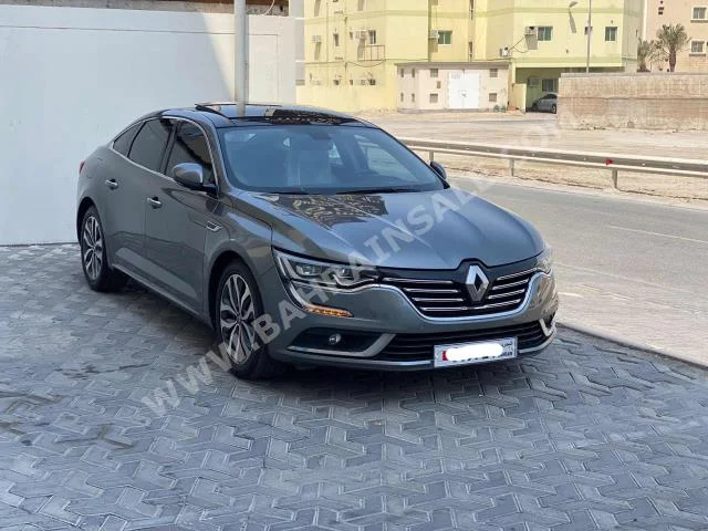 Renault  Talisman  2017  Sedan  Automatic  4  67,600  FWD  Gray  Gasoline