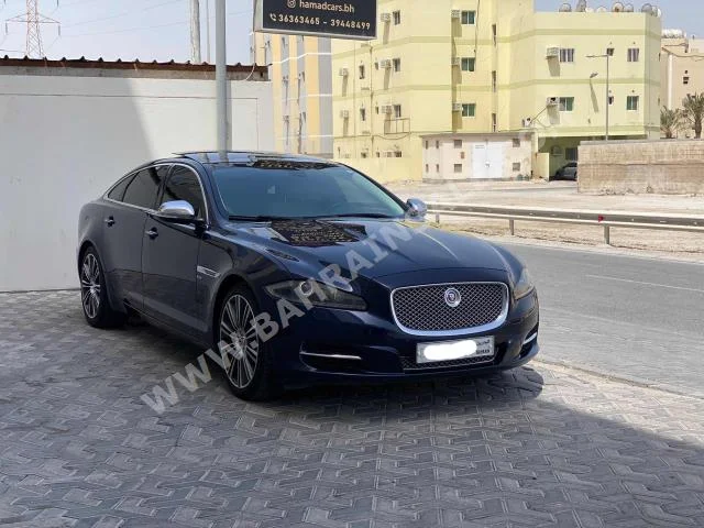 Jaguar  XJ  L  2015  Sedan  Automatic  8  131,850  AWD  Blue  Gasoline