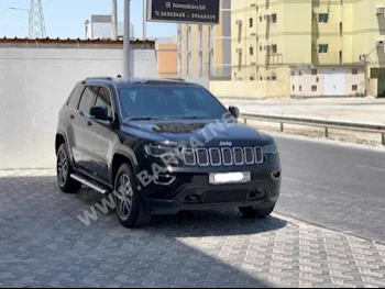 Jeep  Grand Cherokee  Laredo  2021  SUV  Automatic  6  59,600  RWD  Black  Gasoline