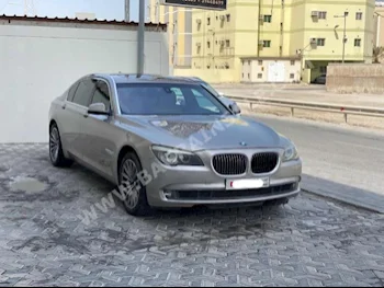 بي ام دبليو  الفئة - السابعة  740 Li  2010  سيدان  اتوماتك  6  139,000  دفع خلفي  فضي  بنزين