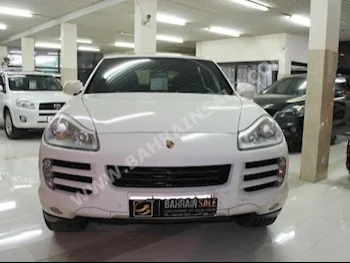 Porsche  Cayenne  S  2008  SUV  Automatic  8  154,000  4WD  White  Gasoline