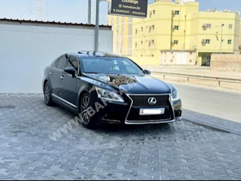 لكزس  ال اس  460  2013  سيدان  اتوماتك  8  180,100  دفع خلفي  أسود  بنزين
