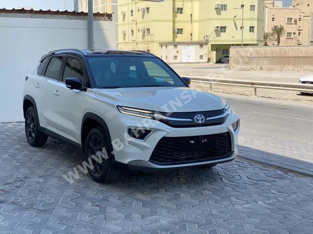 Toyota  URBAN CRUISER  2024  SUV  Automatic  4  25  RWD  White  Gasoline