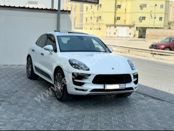 بورش  ماكان  جي تي اس  2017  اس يو في  اتوماتك  6  126,900  دفع خلفي  أبيض  بنزين