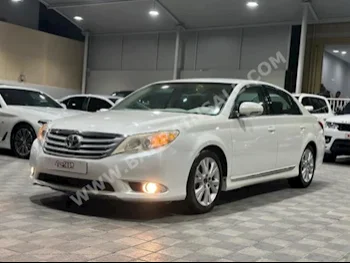 Toyota  Avalon  2012  Sedan  Automatic  4  150,000  FWD  White  Gasoline