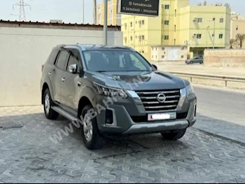Nissan  Xterra  Titanium  2023  SUV  Automatic  4  4,800  RWD  Gray  Gasoline