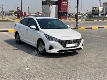 Hyundai  Accent  1.6  2021  Sedan  Automatic  4  125,950  FWD  White  Gasoline