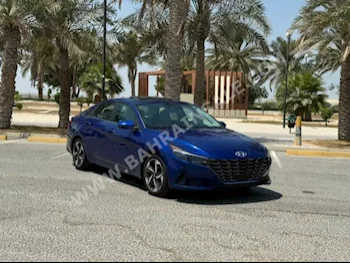 Hyundai  Elantra  2021  Sedan  Automatic  4  107,100  FWD  Blue  Gasoline