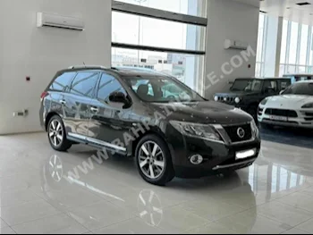 Nissan  Pathfinder  SV  2016  SUV  Automatic  6  65,900  RWD  Green  Gasoline