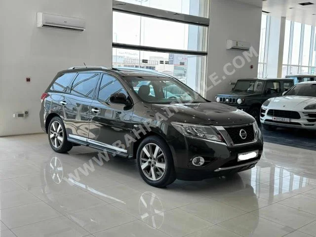 Nissan  Pathfinder  SV  2016  SUV  Automatic  6  65,900  RWD  Green  Gasoline
