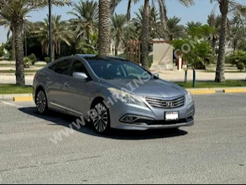 Hyundai  Azera  2016  Sedan  Automatic  6  123,600  RWD  Gray  Gasoline