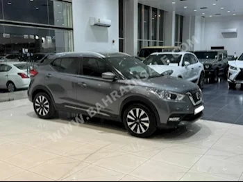 Nissan  kicks  2020  Hatchback  Automatic  4  31,000  FWD  Gray  Gasoline