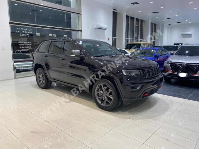 Jeep  Cherokee  2021  SUV  Automatic  6  87,750  4WD  Black  Gasoline