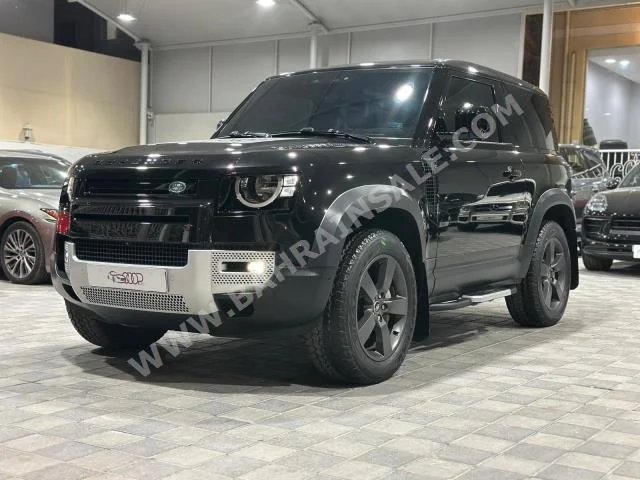 Land Rover  Defender  2023  SUV  Automatic  6  27,000  4WD  Black  Gasoline