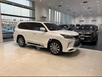 Lexus  LX  570  2016  SUV  Automatic  8  201,500  AWD  Pearl  Gasoline
