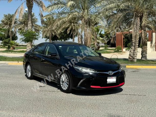 Toyota  Camry  GLX  2017  Sedan  Automatic  4  152,850  FWD  Black  Gasoline