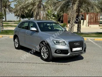 Audi  Q5  2.0 T  2015  SUV  Automatic  4  131,100  RWD  Silver  Gasoline