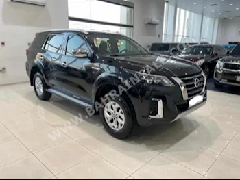 Nissan  Xterra  Titanium  2021  SUV  Automatic  4  25,950  RWD  Black  Gasoline
