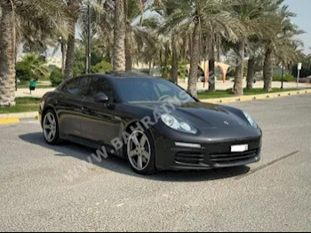 بورش  بانميرا  2014  سيدان  اتوماتك  6  87,250  دفع خلفي  رمادي  بنزين