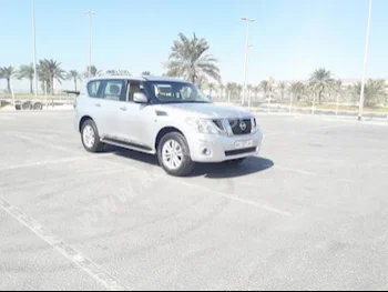نيسان  باترول  اس اي  2012  اس يو في  اتوماتك  8  90,000  دفع رباعي  فضي  بنزين