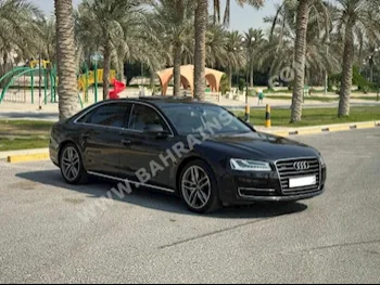 اودي  أي 8  أل  2015  سيدان  اتوماتك  6  72,150  دفع خلفي  أسود  بنزين