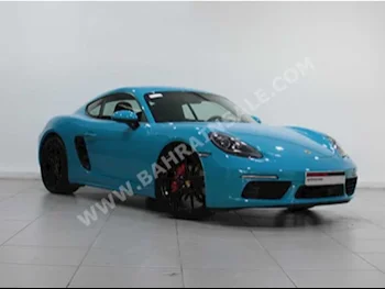 Porsche  Cayman  S  2017  Coupe / Sport  Automatic  4  8,500  AWD  Blue  Gasoline