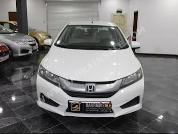 Honda  City  2014  Sedan  Automatic  4  58,000  FWD  White  Gasoline