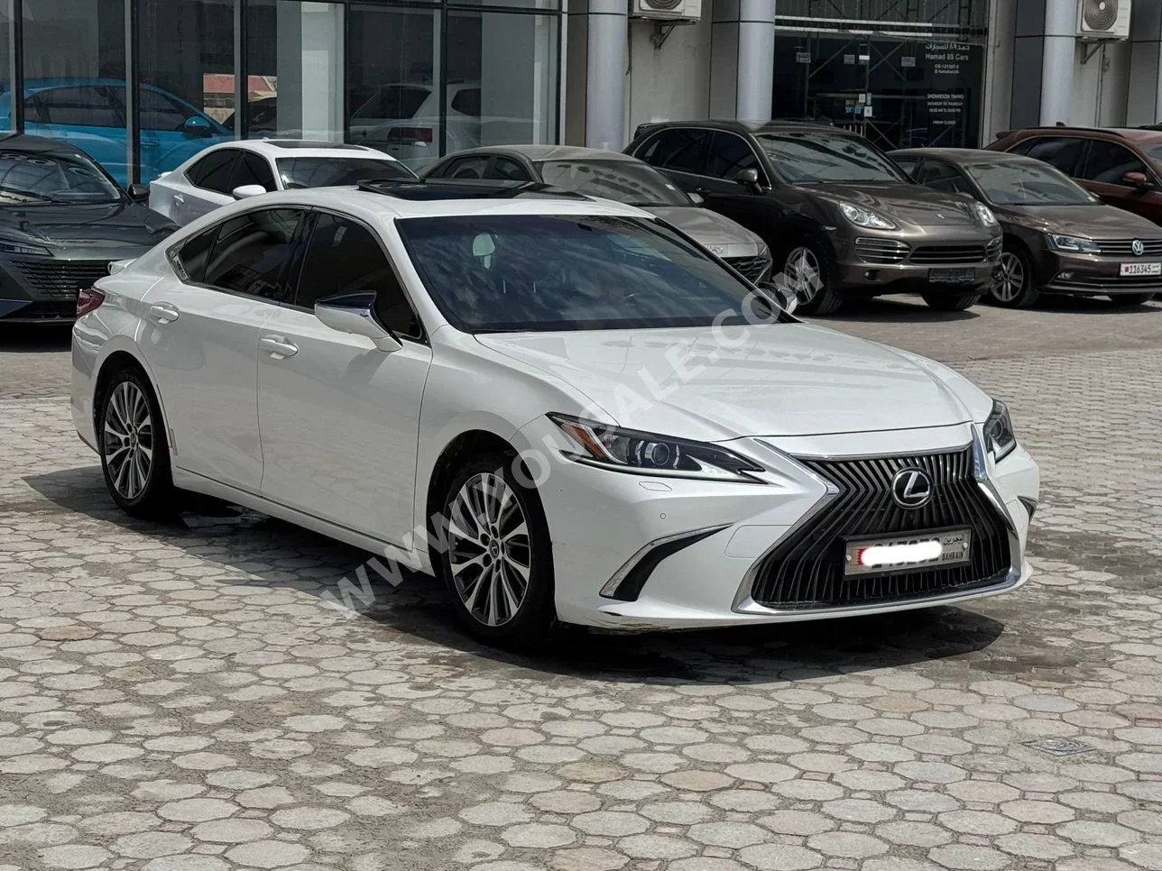 لكزس  اي اس  350  2019  اتوماتك  119,200 كم  6 سلندر  سيدان  أبيض