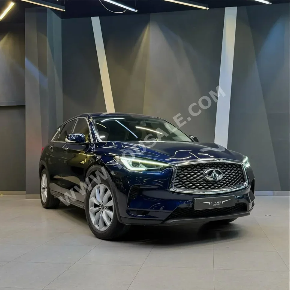 Infiniti  QX  50  Infiniti  Automatic  26,000 KM  6 Cylinder  SUV  Blue