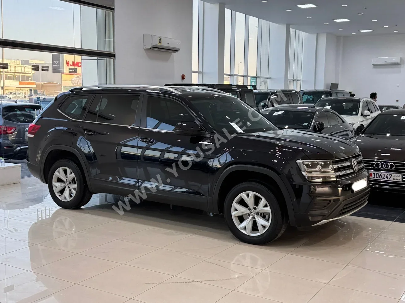 فوكس واغن  تيرامونت  2019  اتوماتك  112,900 كم  6 سلندر  اس يو في  أسود