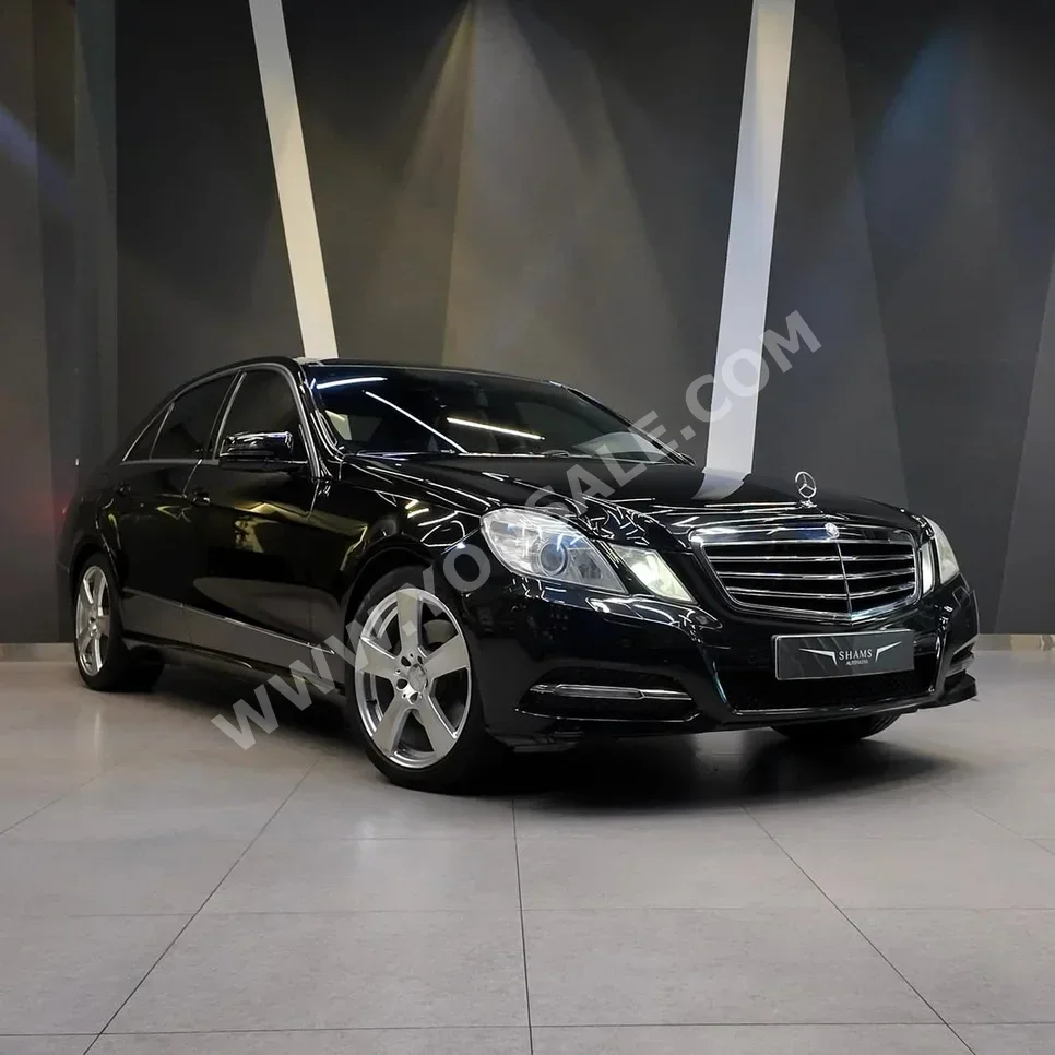 Mercedes-Benz  E-Class  300  2012  Automatic  96,000 KM  4 Cylinder  Sedan  Black