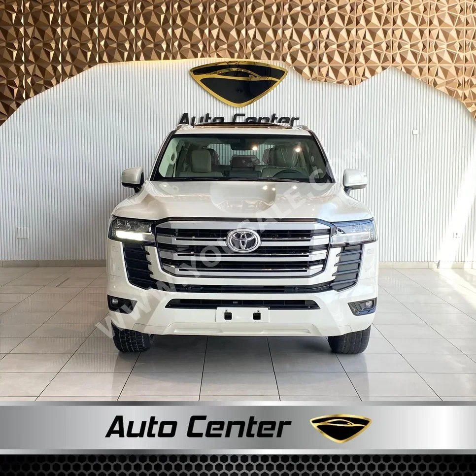 Toyota  Land Cruiser  GXR  2025  Automatic  0 KM  6 Cylinder  SUV  White  With Warranty
