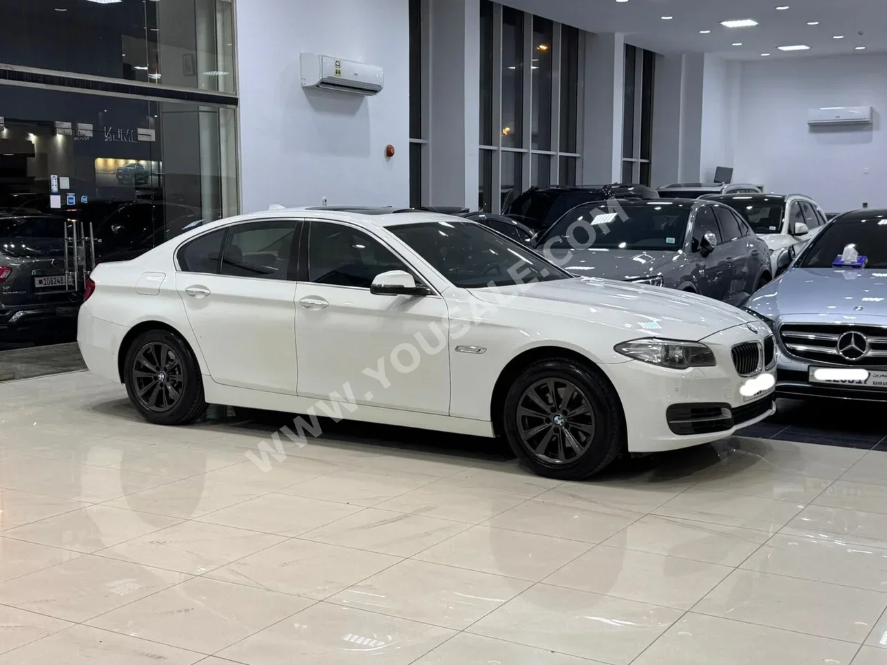 BMW  5-Series  520i  2015  Automatic  161,100 KM  4 Cylinder  Sedan  White  With Warranty