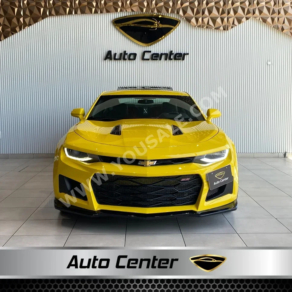 Chevrolet  Camaro  SS  2018  Automatic  100,000 KM  8 Cylinder  Coupe / Sport  Yellow