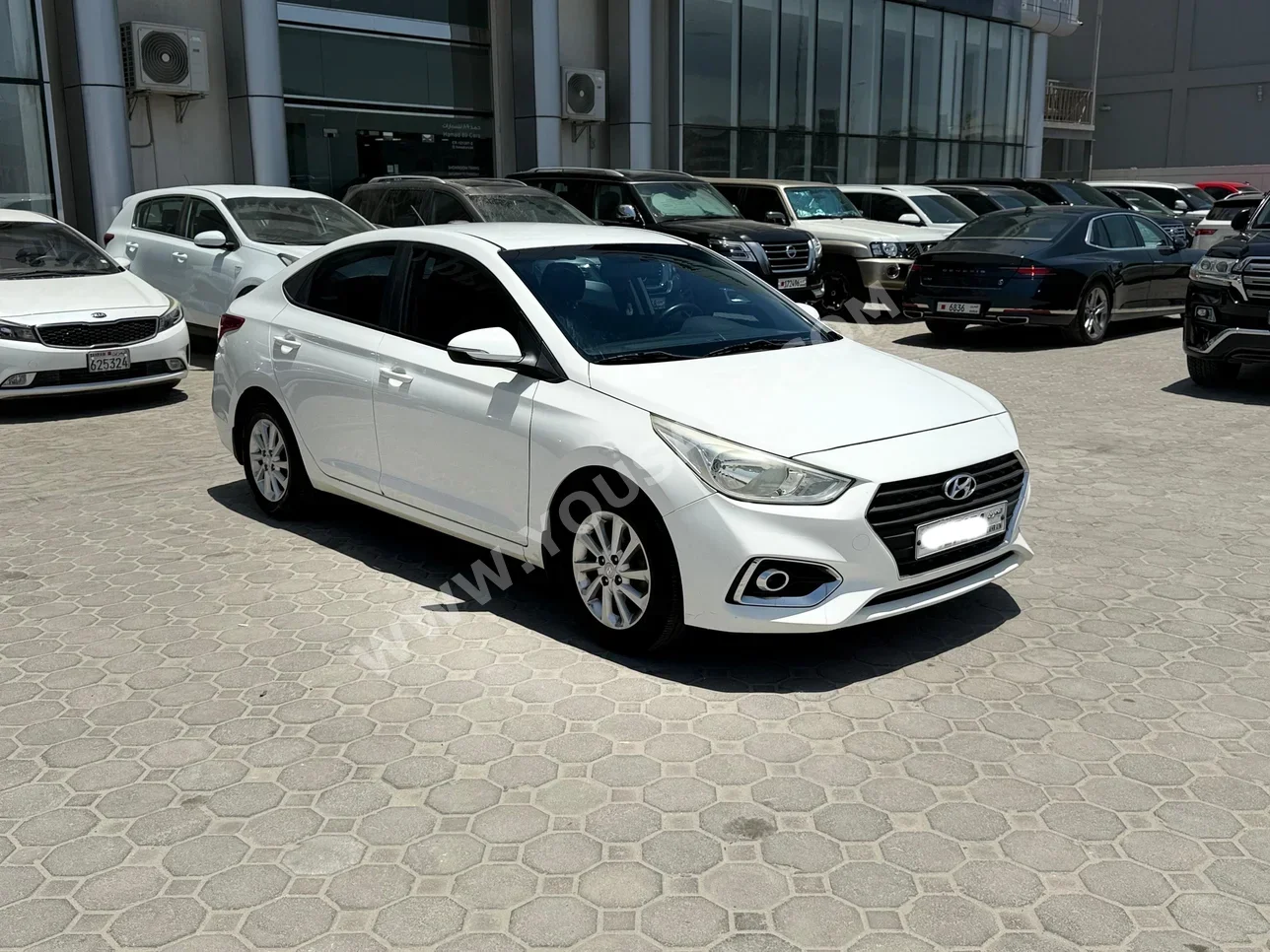 Hyundai  Accent  1.6  2018  Automatic  117,000 KM  4 Cylinder  Sedan  White