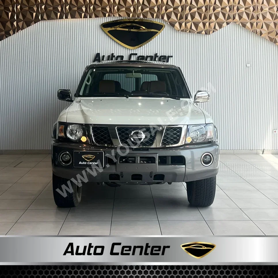 Nissan  Patrol  Safari  2021  Automatic  21,000 KM  6 Cylinder  SUV  White