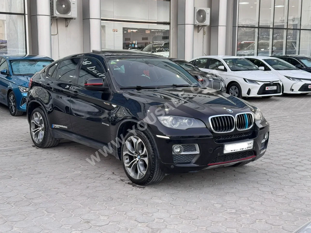 BMW  X-Series  6  2013  Automatic  205,800 KM  6 Cylinder  SUV  Black