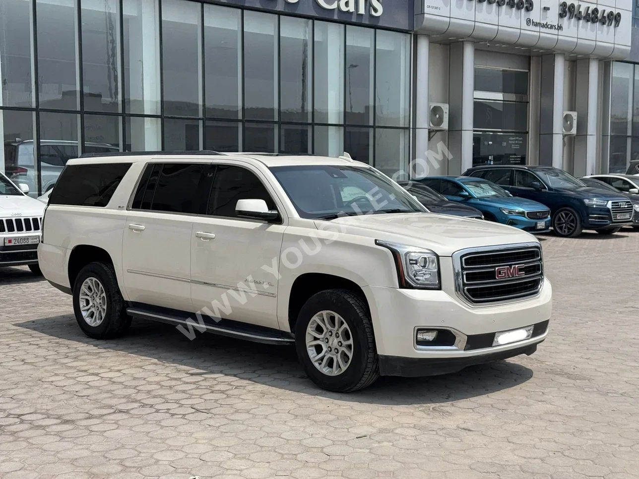 GMC  Yukon  XL  2015  Automatic  150,950 KM  8 Cylinder  SUV  White