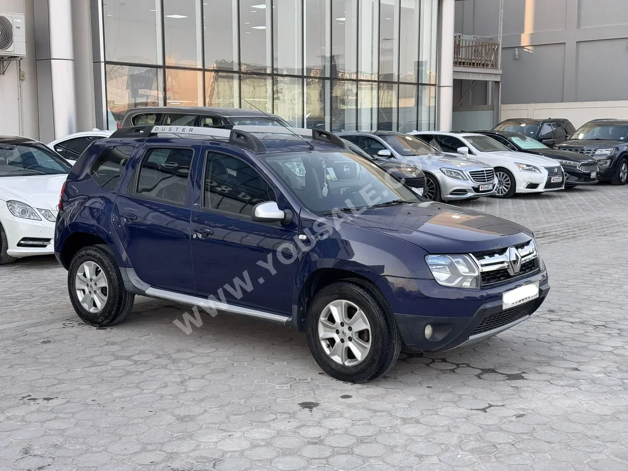 Renault  Duster  2015  Automatic  174,100 KM  4 Cylinder  SUV  Blue